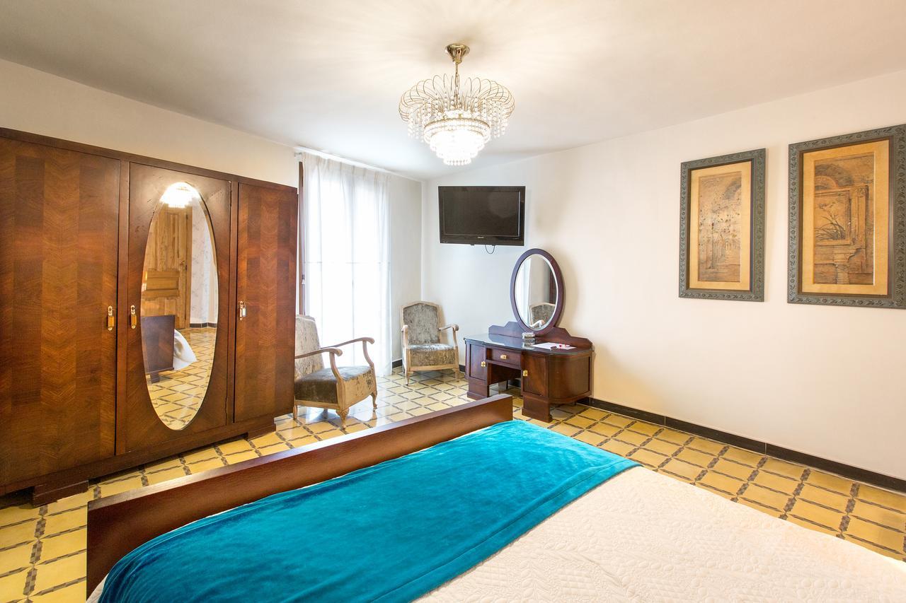 Hotel Villa San Jorge Azanúy Kültér fotó